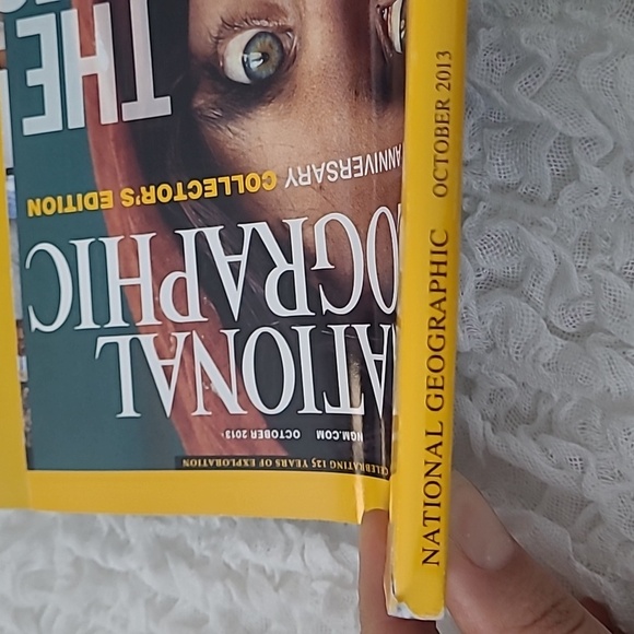 National Geographic Magazine 125 Anniversary Collector's Edition The Photo Issue - Picture 2 of 8